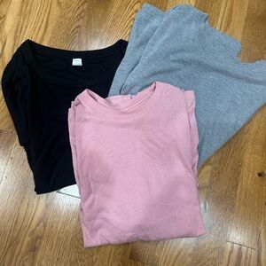 Pink, Black, and Gray T-Shirts
XL. Fits like small.